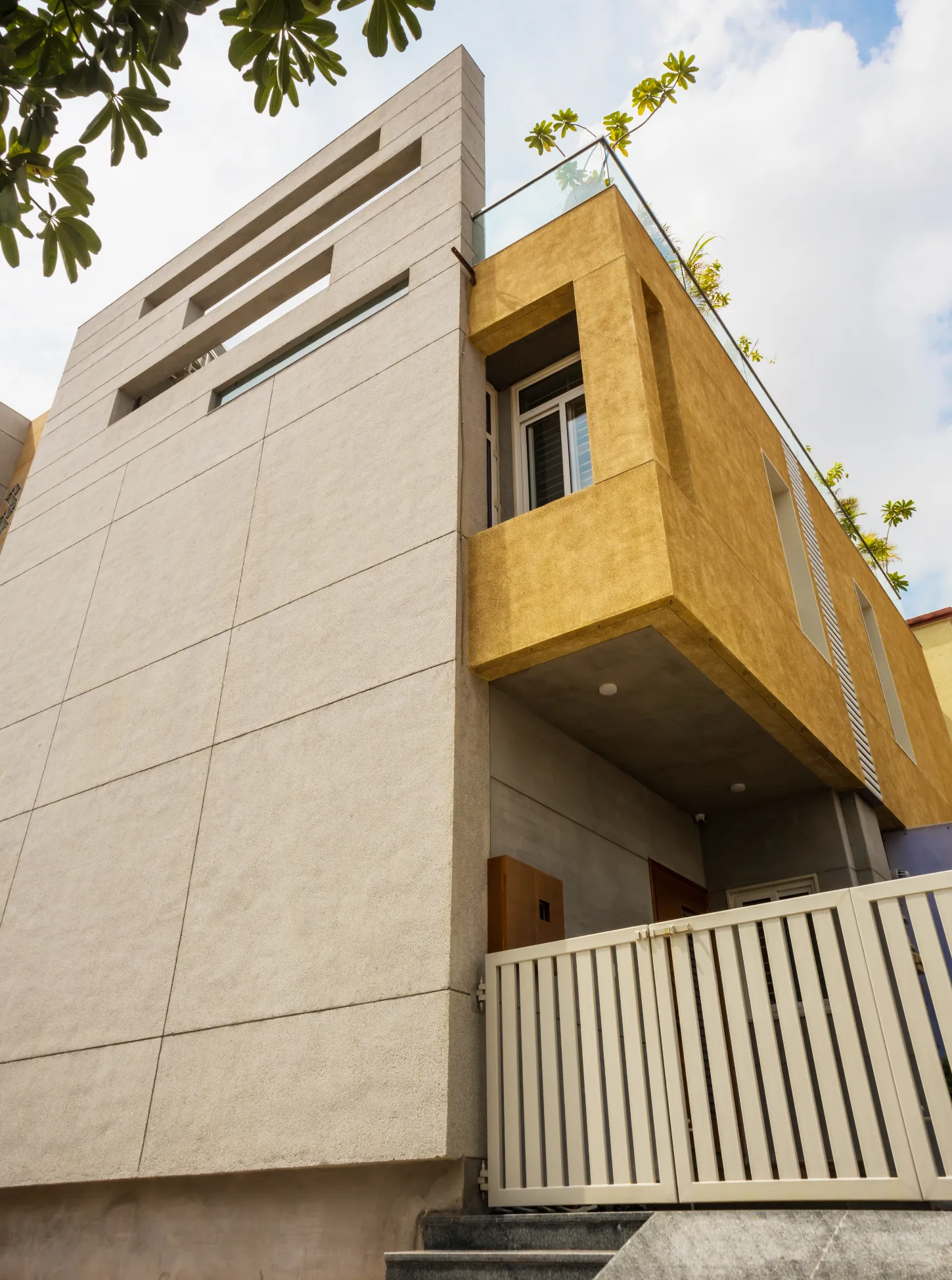 Harshal Amin Residence