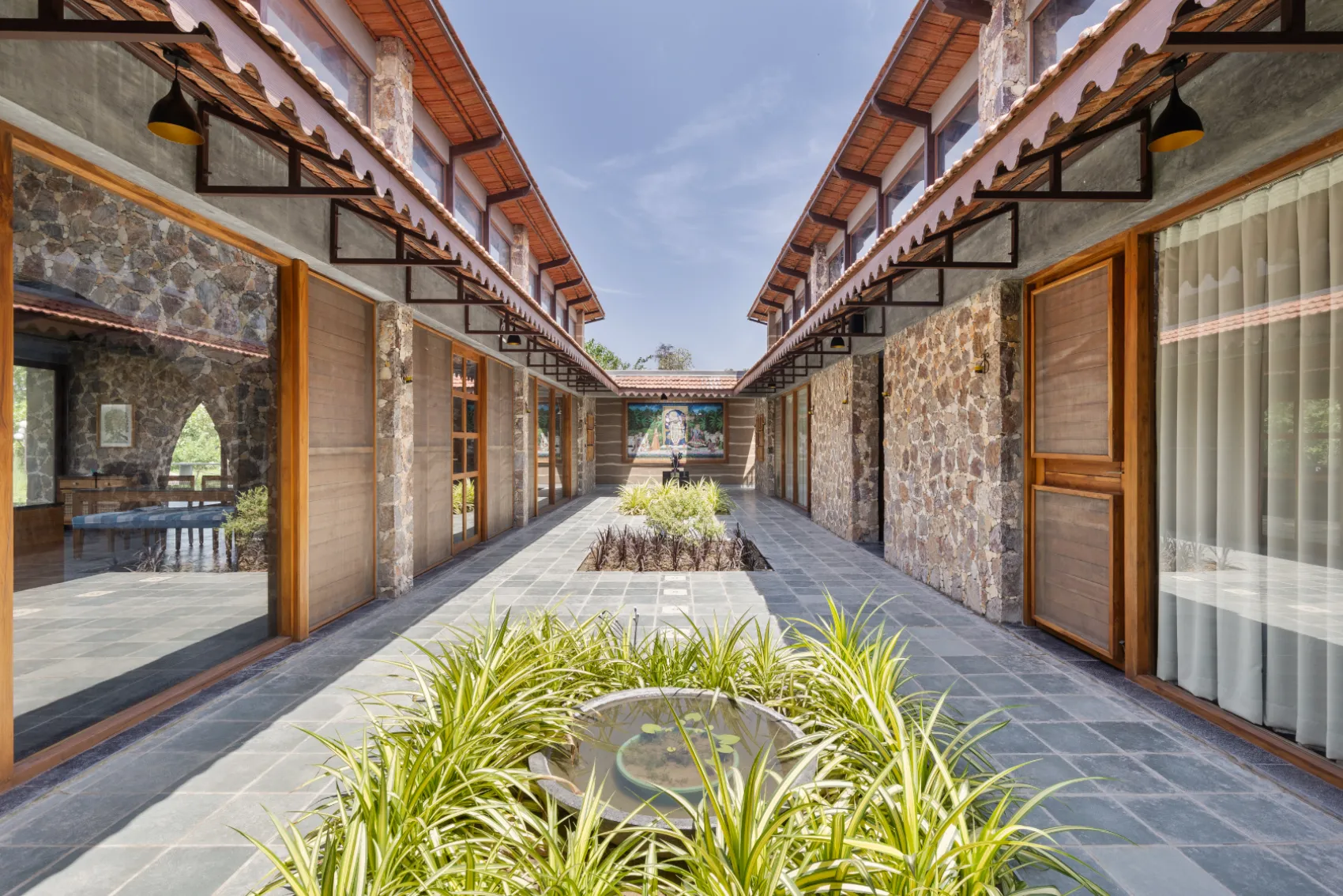 Dr. Rakesh Amroliwala Farmhouse