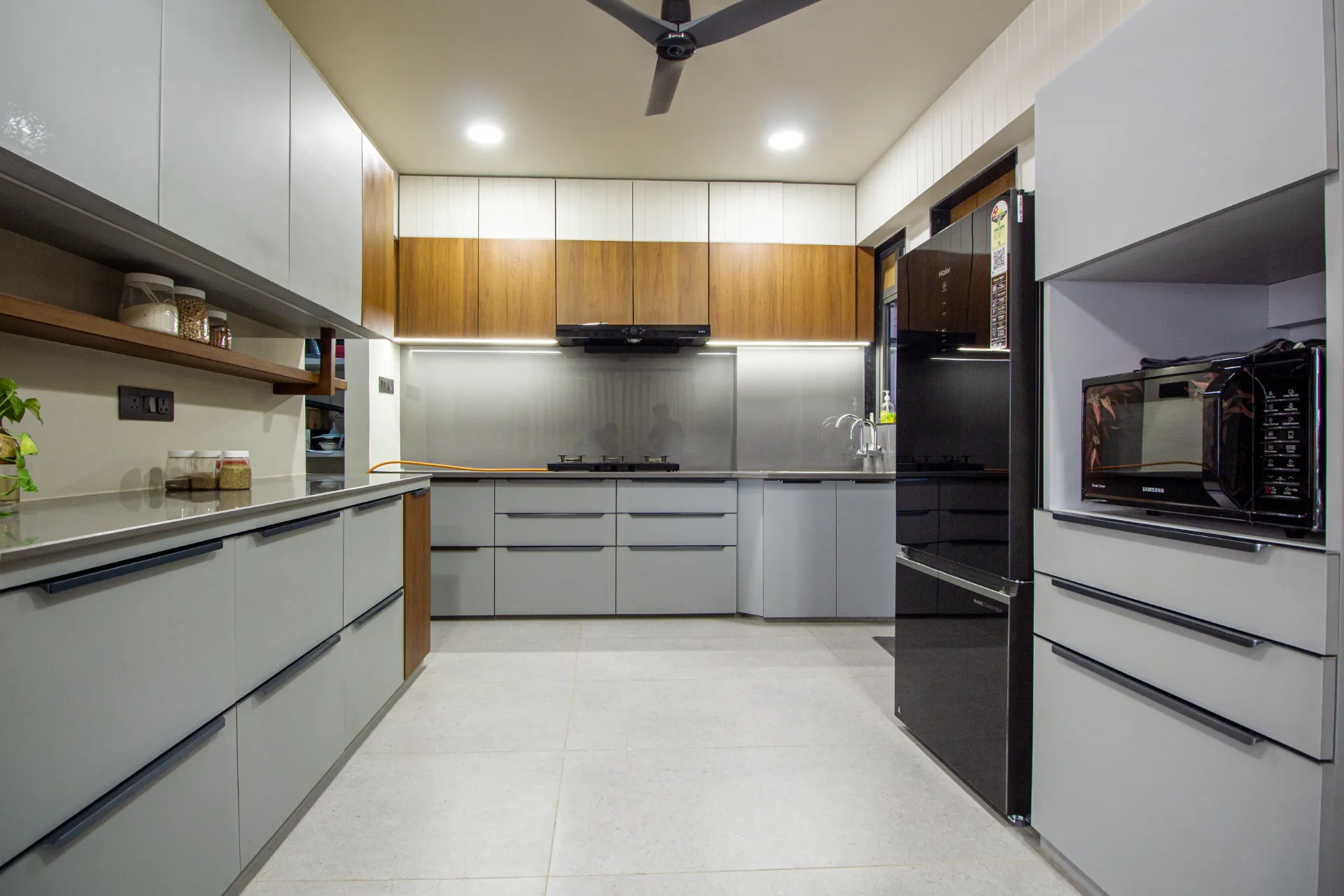 Mukund Desai Residence