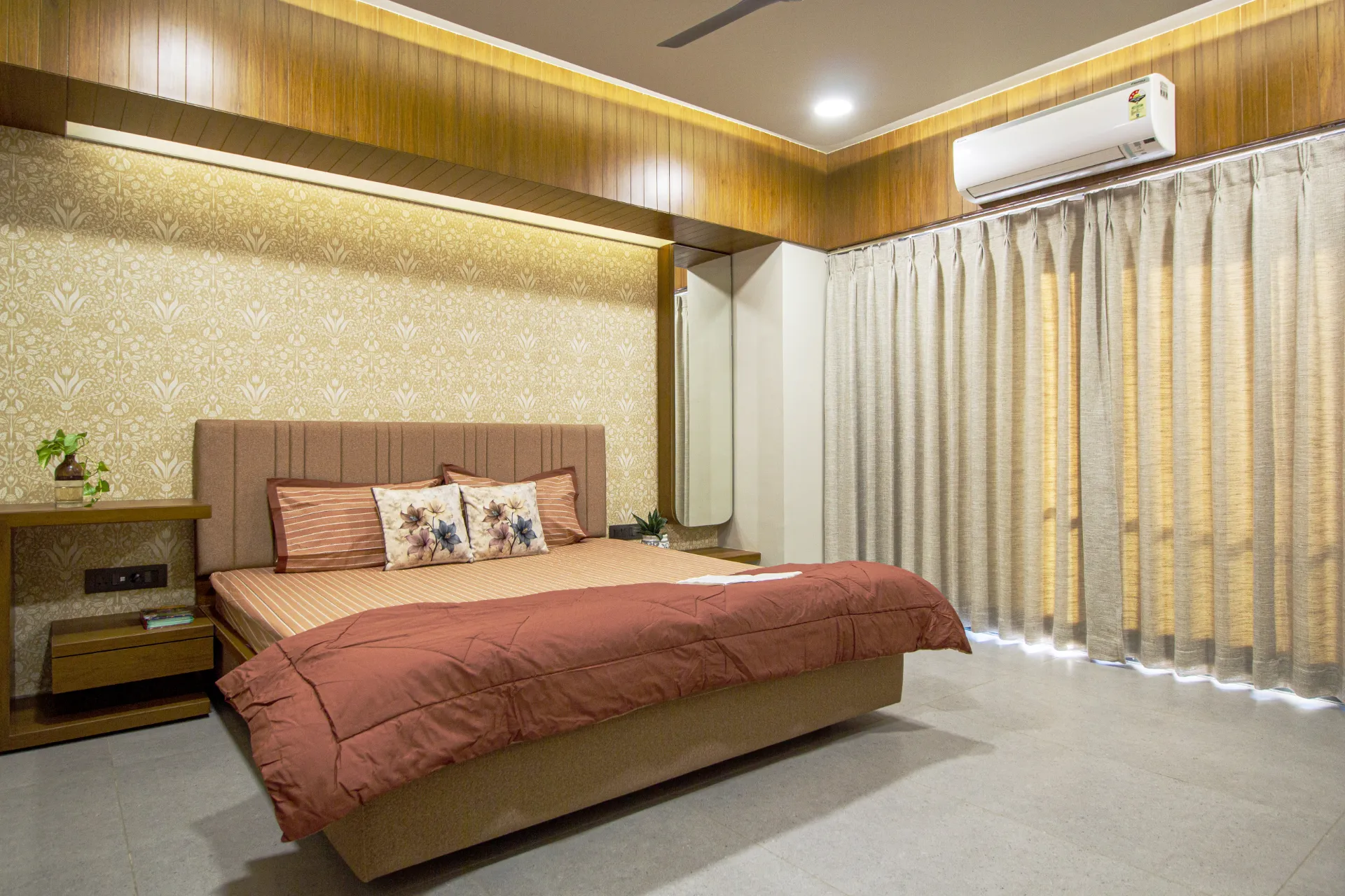 Mukund Desai Residence